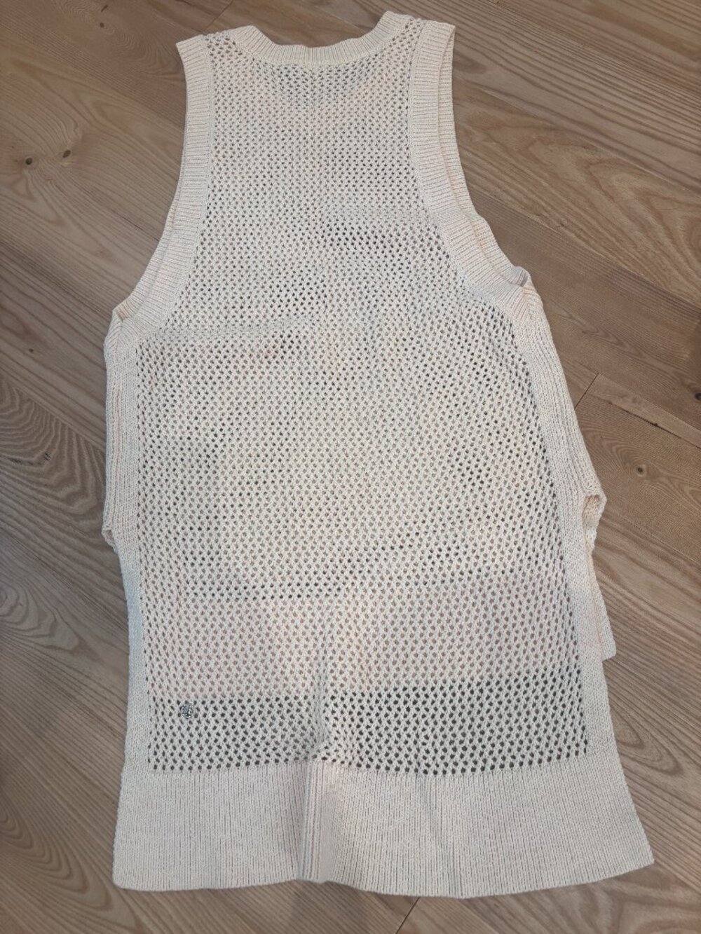 Lululemon Crochete Mesh Tank